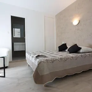 ** Hotel Alizéa Francia
