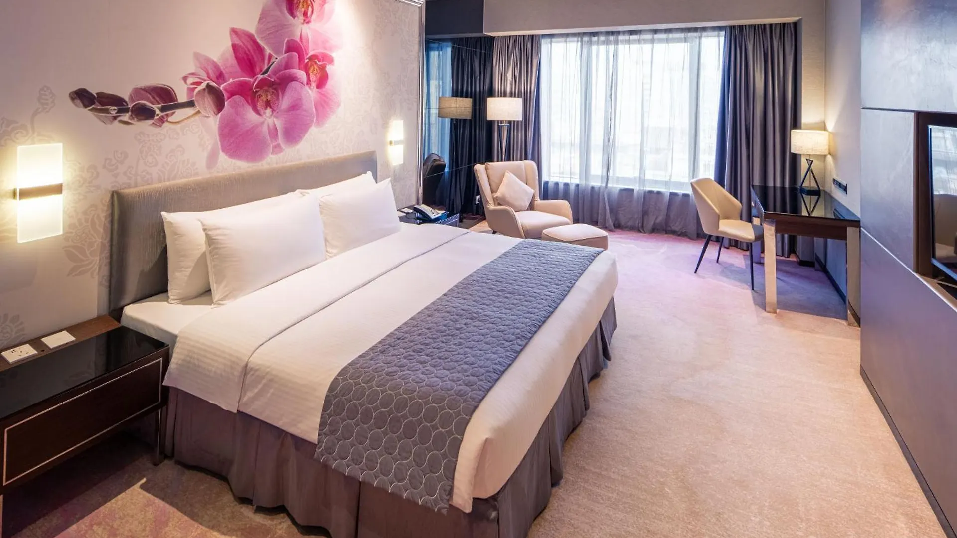 ****  Grand Emperor Hotel Macau China