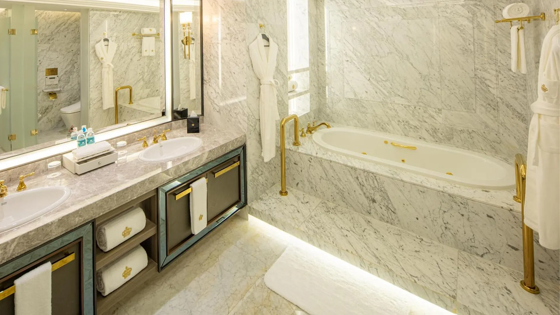 Grand Emperor Hotel Macau