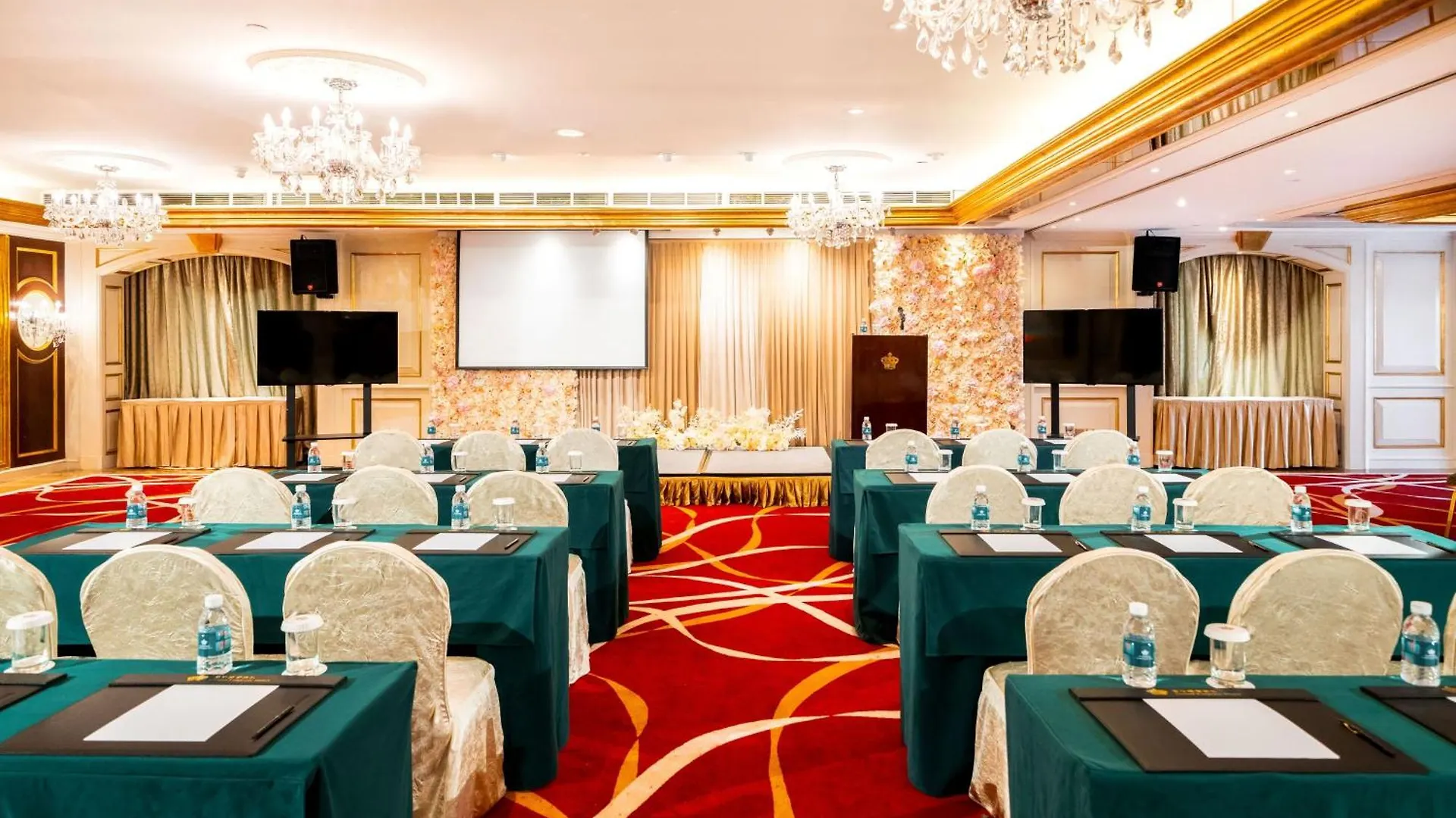 Grand Emperor Hotel Macau
